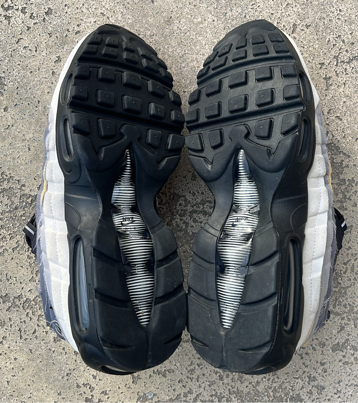 Air Max 95 CDG Grey - EU44 / US10 / UK9