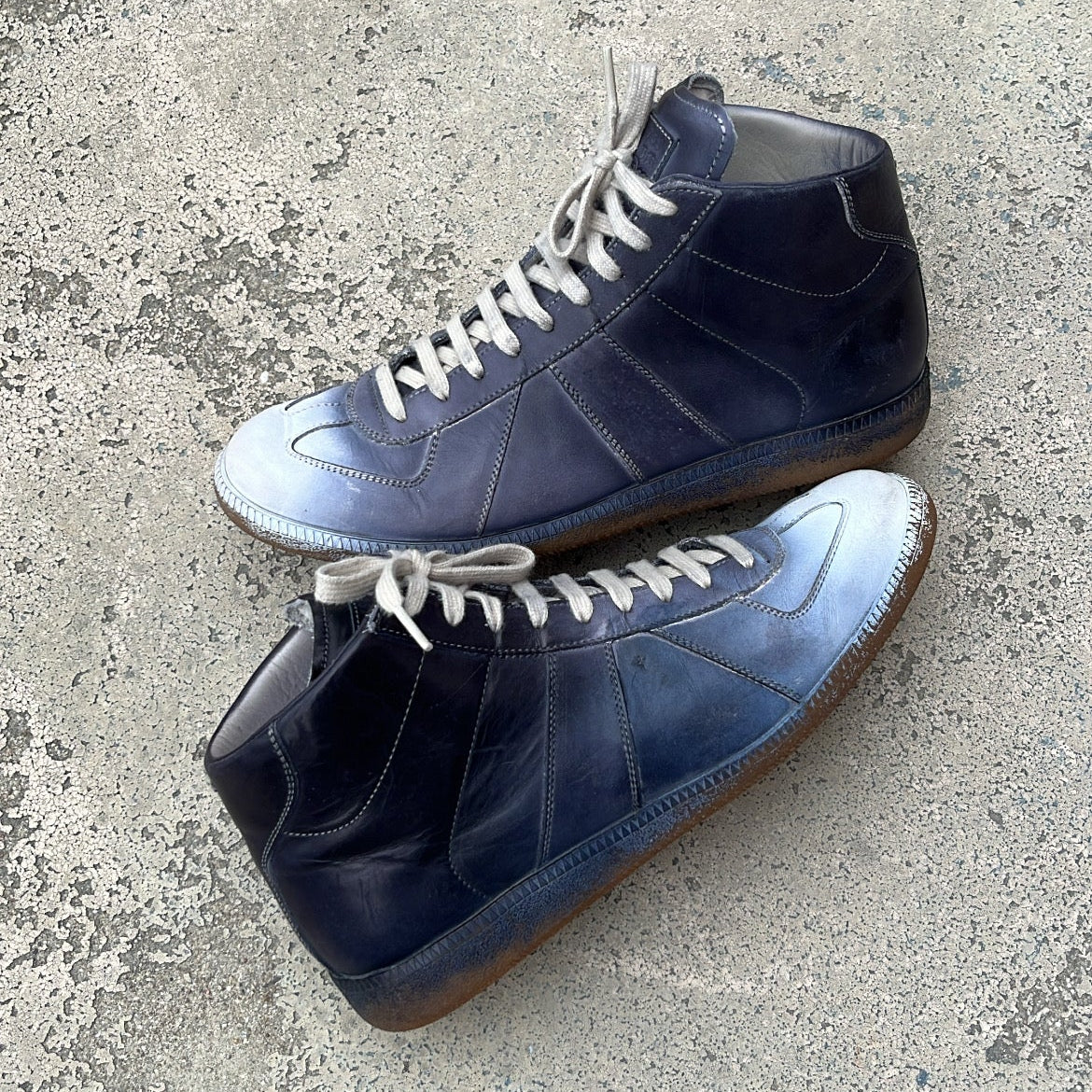 Maison Margiela GAT High-Top Gradient - EU42 / US8.5 / UK7.5