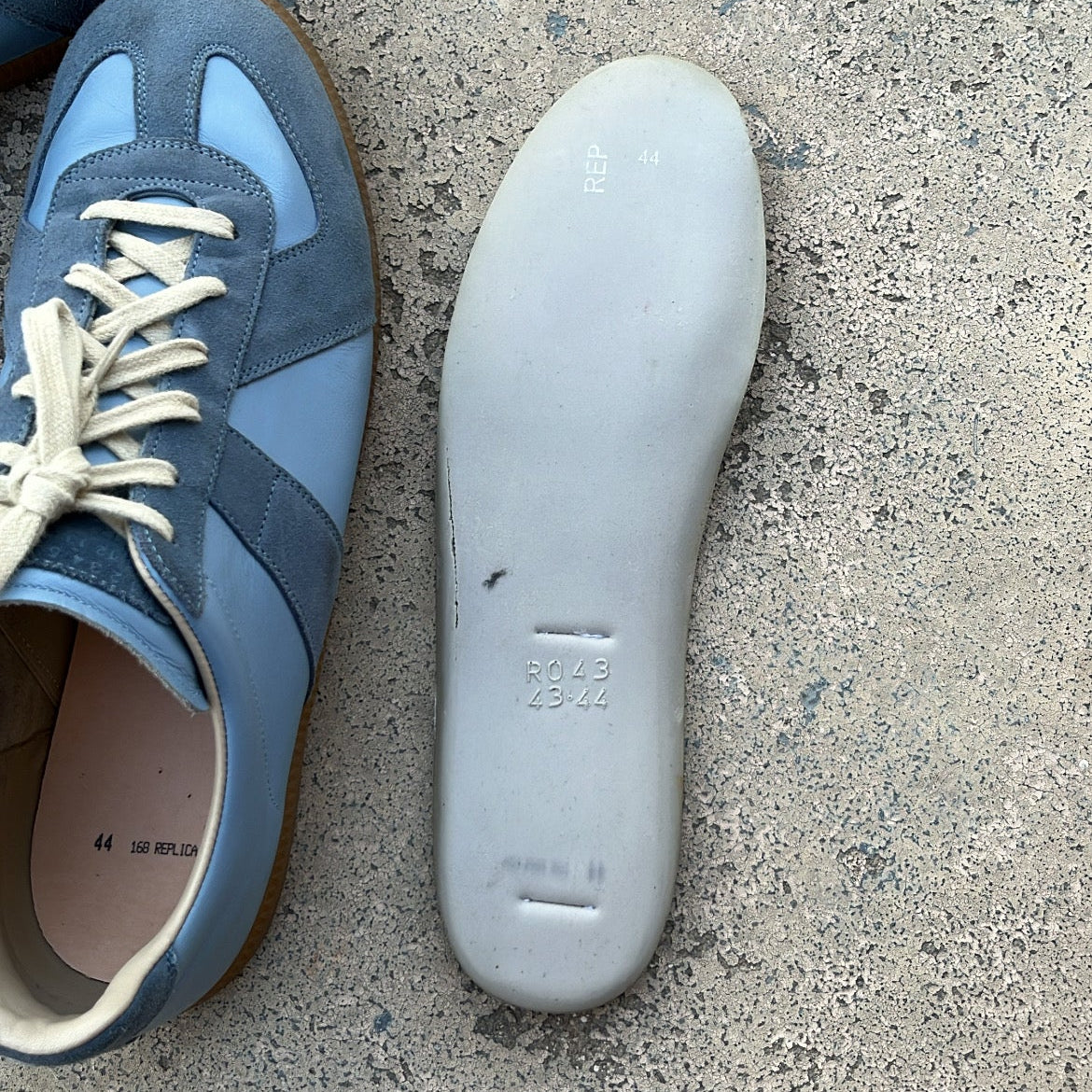 Maison Margiela GAT Blue - EU44 / US10 / UK9