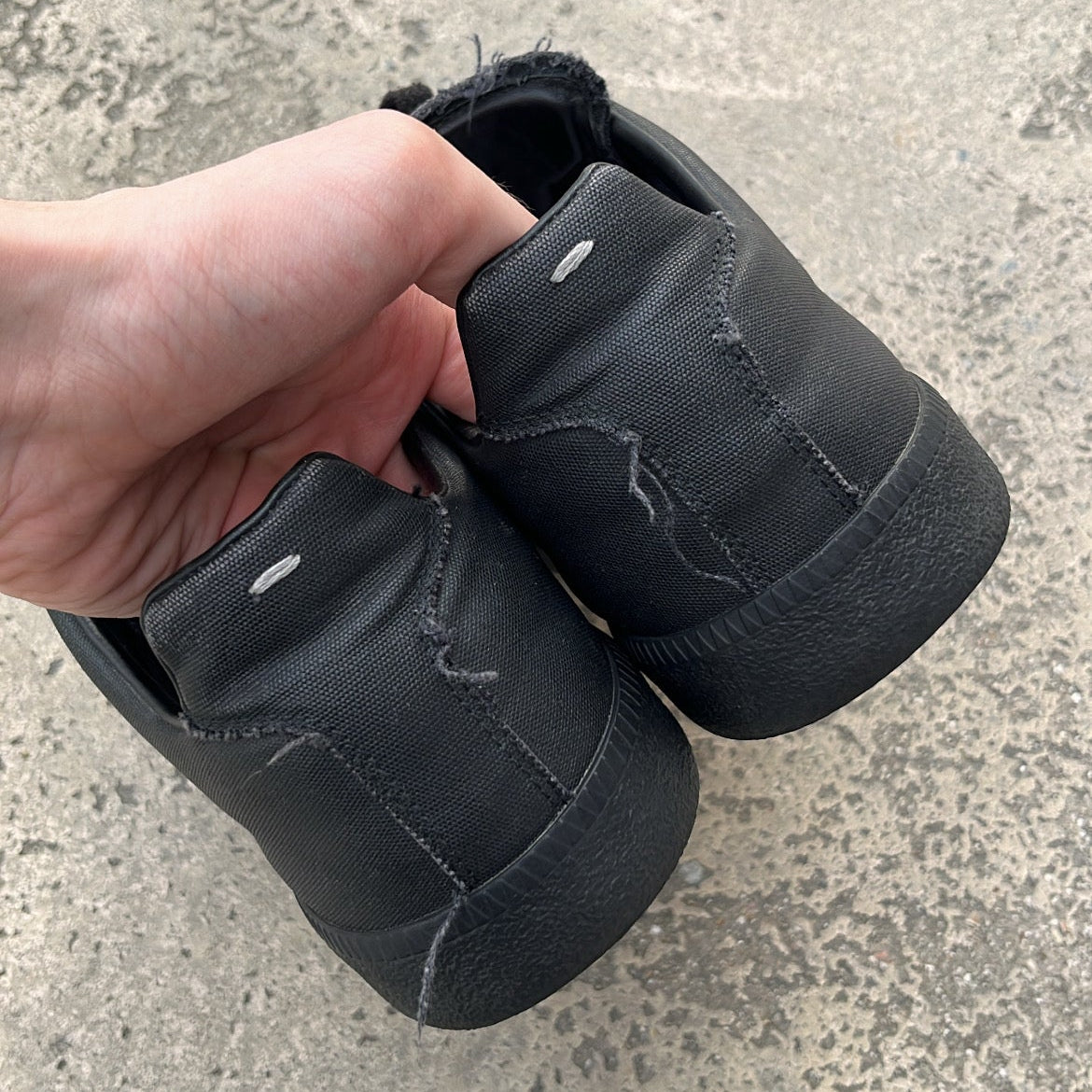 Maison Margiela GAT Distressed Canvas Black - EU45 / US11 / UK10