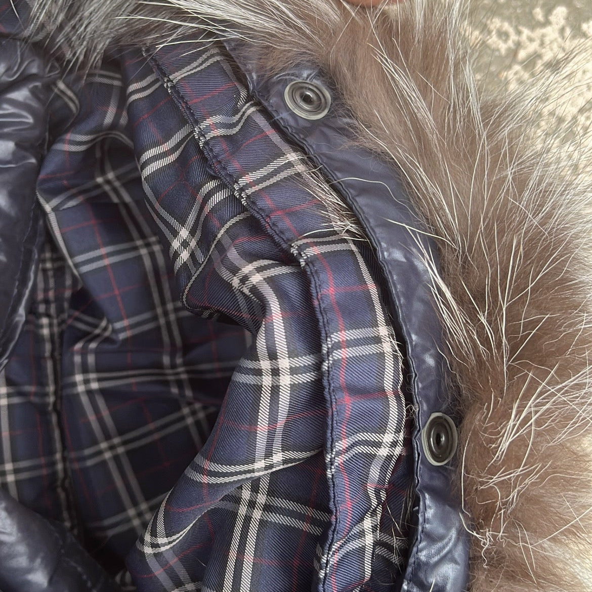 Burberry Black Label Glossy Navy Blue Jacket - L - Real Silver Fox Fur