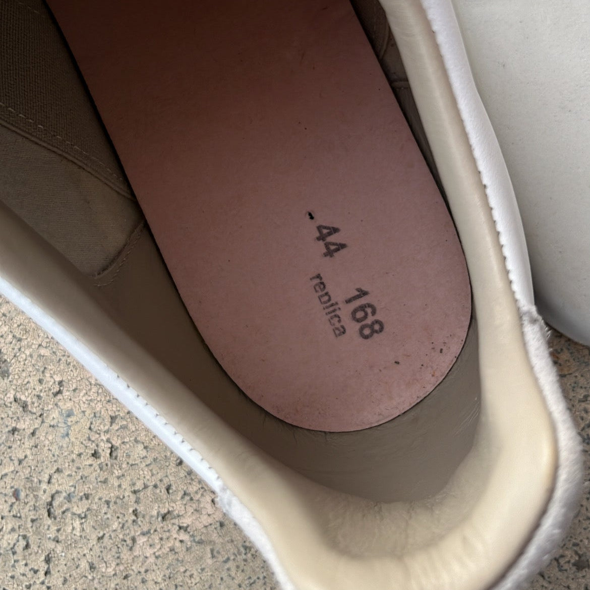 Maison Margiela GAT White Grey - EU44 / US10 / UK9