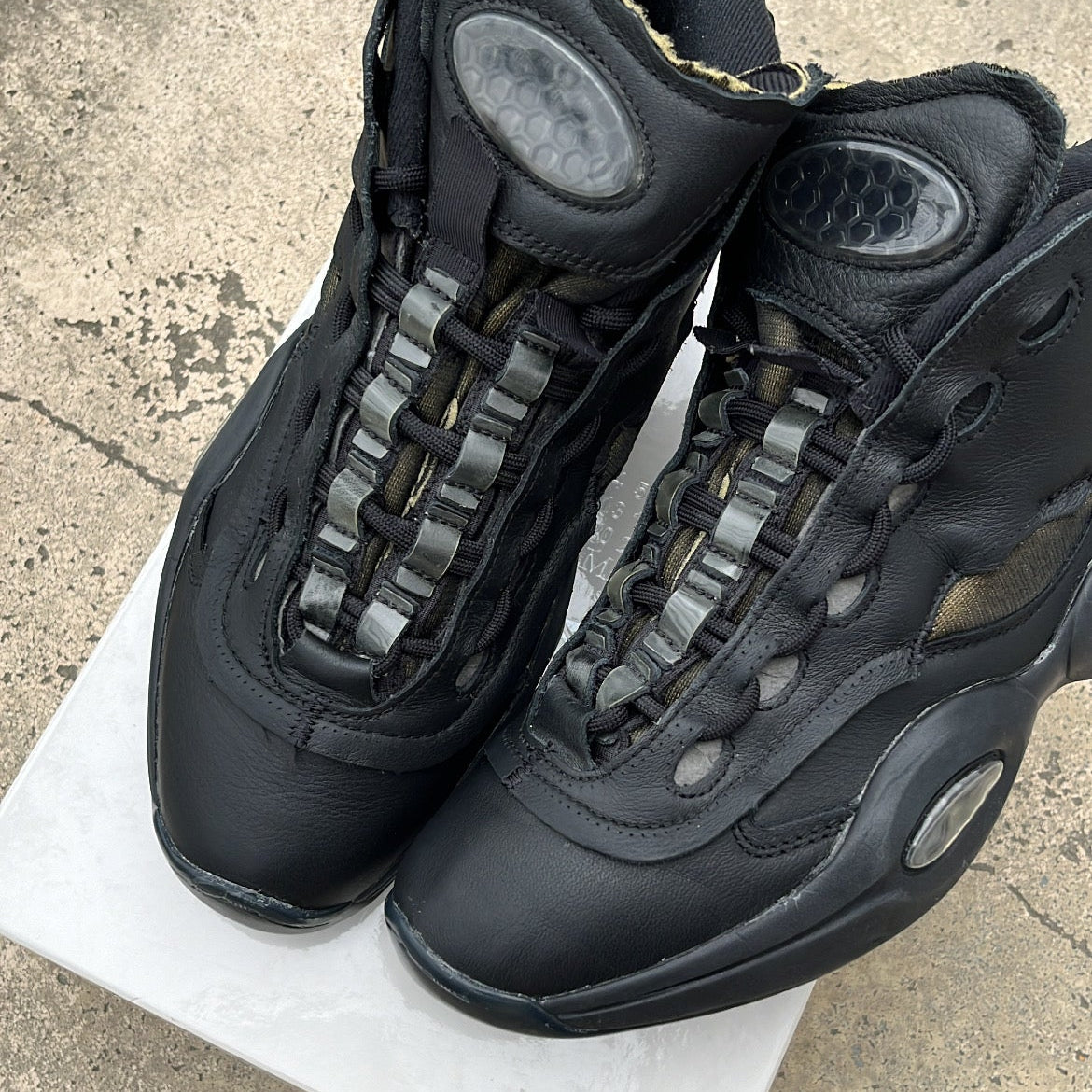 Reebok Maison Margiela Black - EU43 / US9.5 / UK8.5