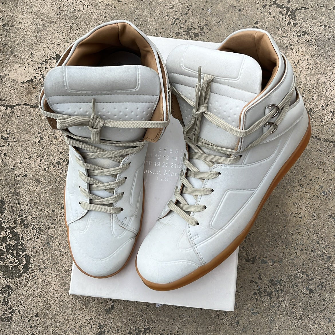 Maison Margiela x H&M High-Top White - EU42 / US9 / UK8