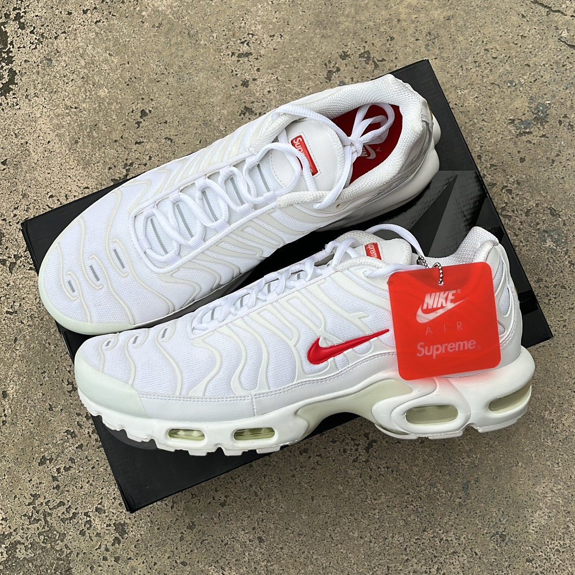 Tn Supreme White - EU45 / US11 / UK10