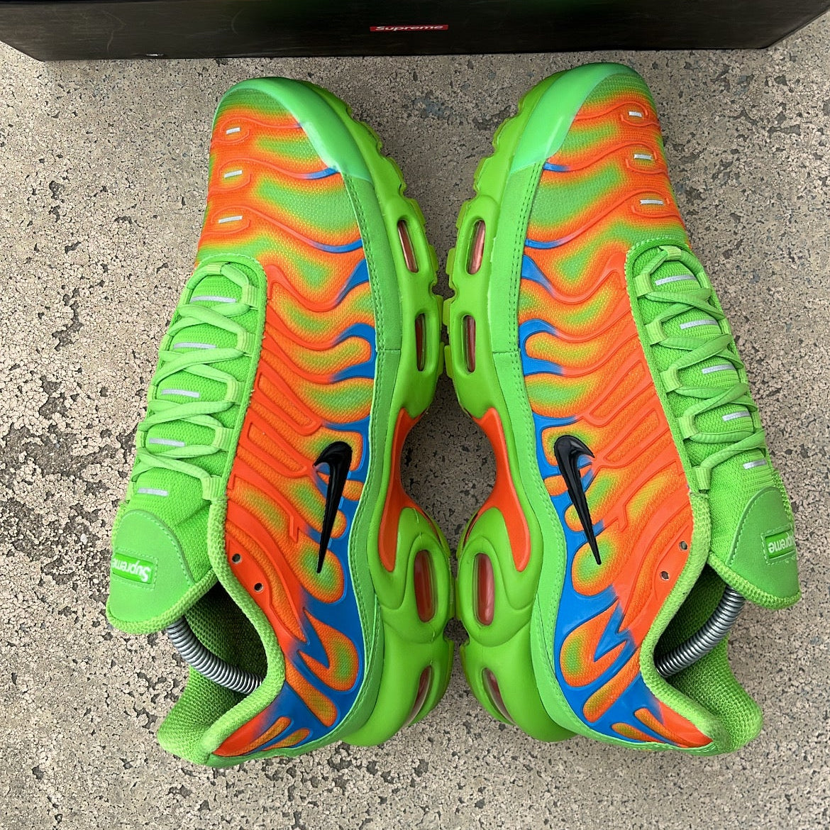 Tn Supreme Green - EU43 / US9.5 / UK8.5