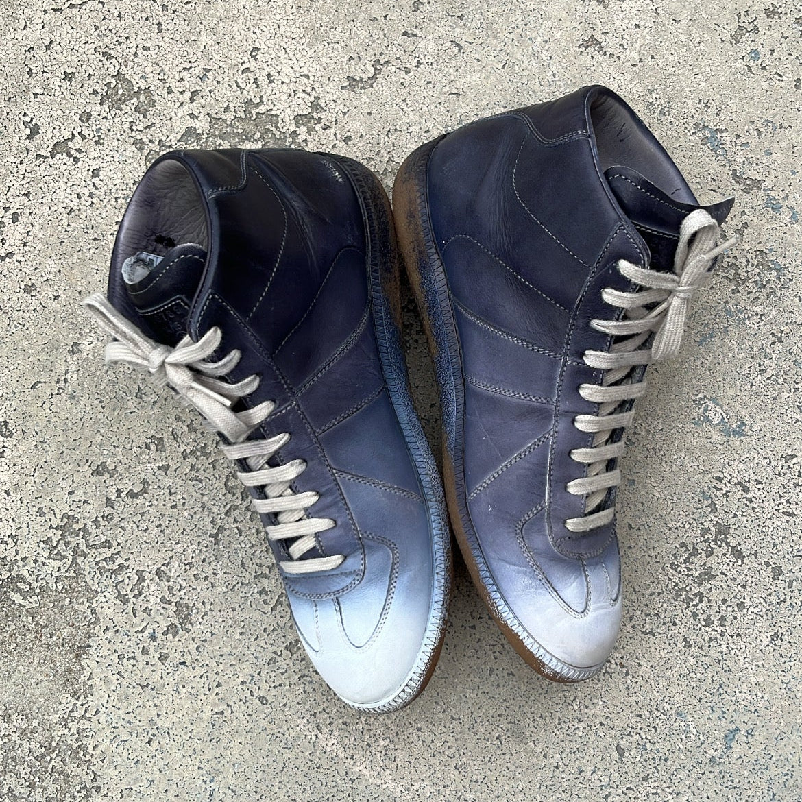 Maison Margiela GAT High-Top Gradient - EU42 / US8.5 / UK7.5