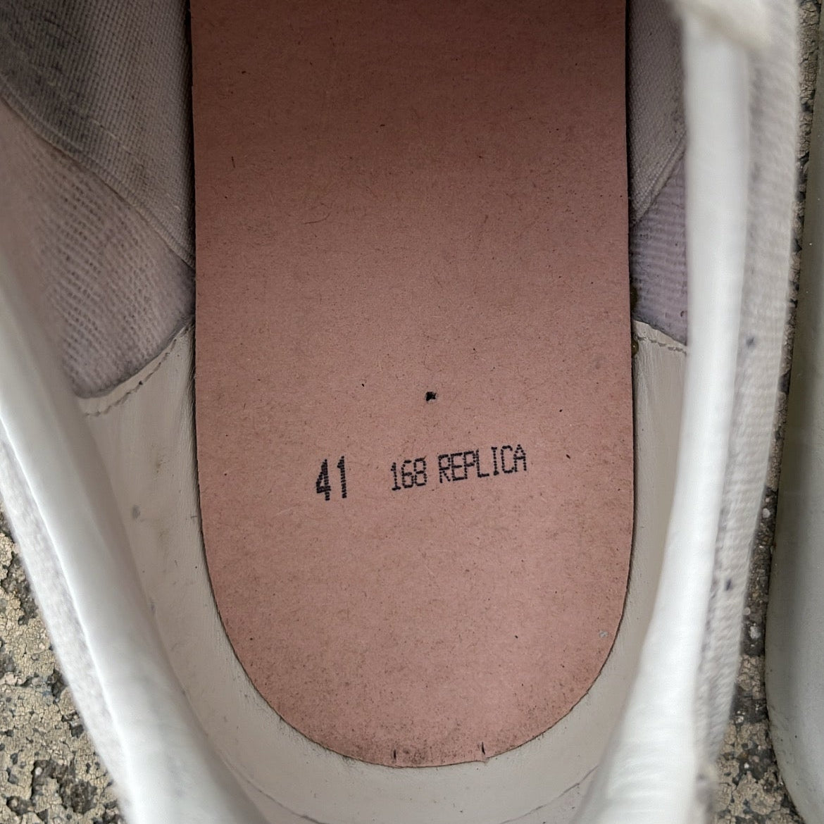 Maison Margiela GAT Paint Splatter Oil Blue - EU41 / US8 / UK7