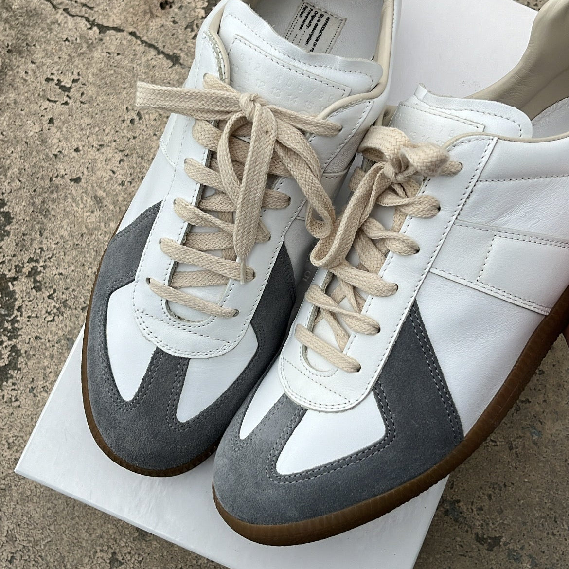 Maison Margiela GAT White Orange - EU42.5 / US9 / UK8