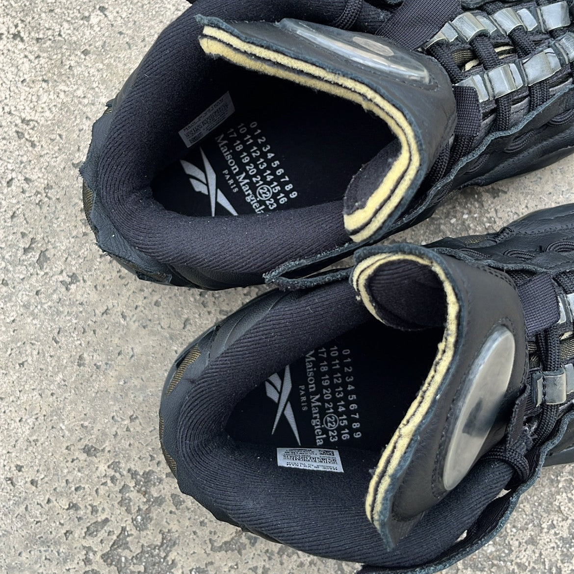 Reebok Maison Margiela Black - EU43 / US9.5 / UK8.5