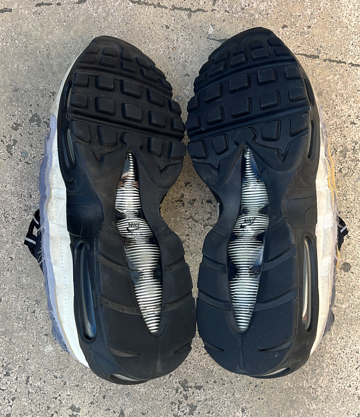 Air Max 95 CDG Grey - EU42,5 / US 9 / UK8