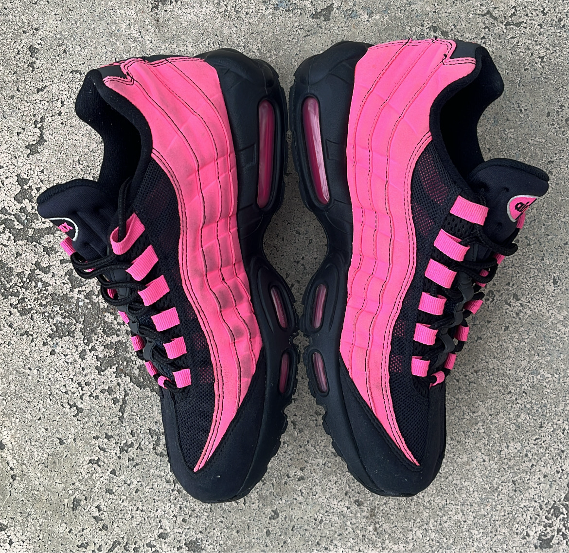 Air Max 95 Black Pink - EU42.5 / US9 / UK8