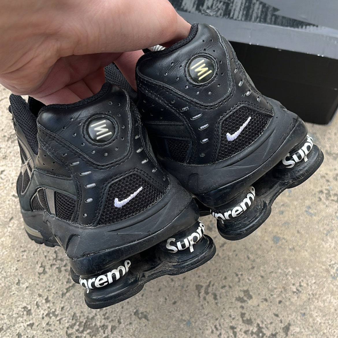 Shox Supreme Black - EU43 / US9.5 / UK8.5