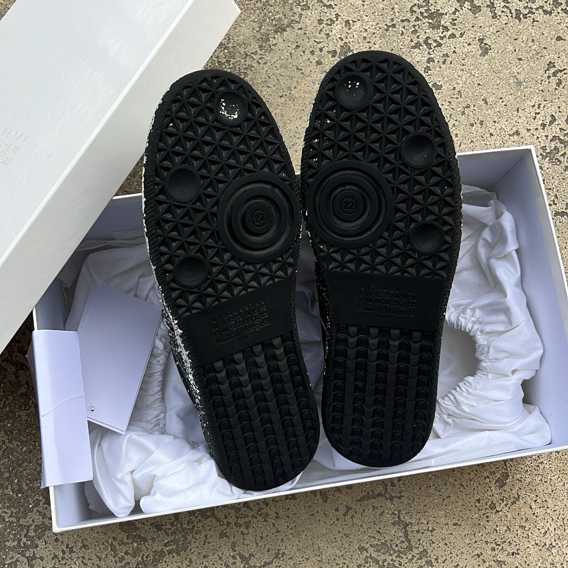 Maison Margiela GAT Paint Splatter Black - EU40 / US7 / UK6