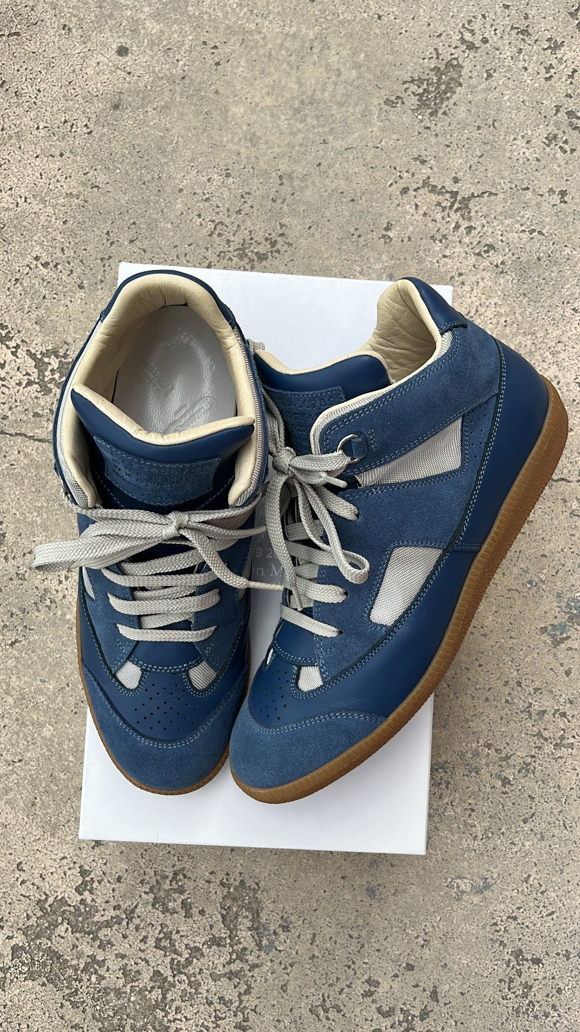 Maison Margiela GAT Mid-Top Blue - EU41 / US8 / UK7