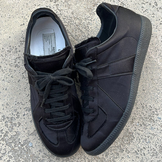 Maison Margiela GAT Satin Black - EU41 / US8 / UK7