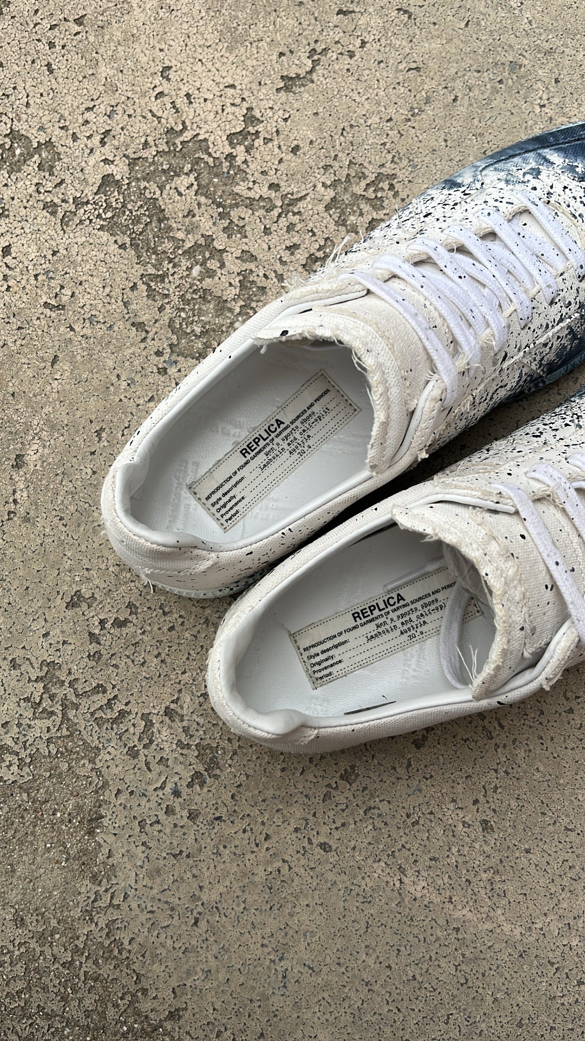 Maison Margiela GAT Paint Splatter Oil Blue - EU42 / US8.5 / UK7.5