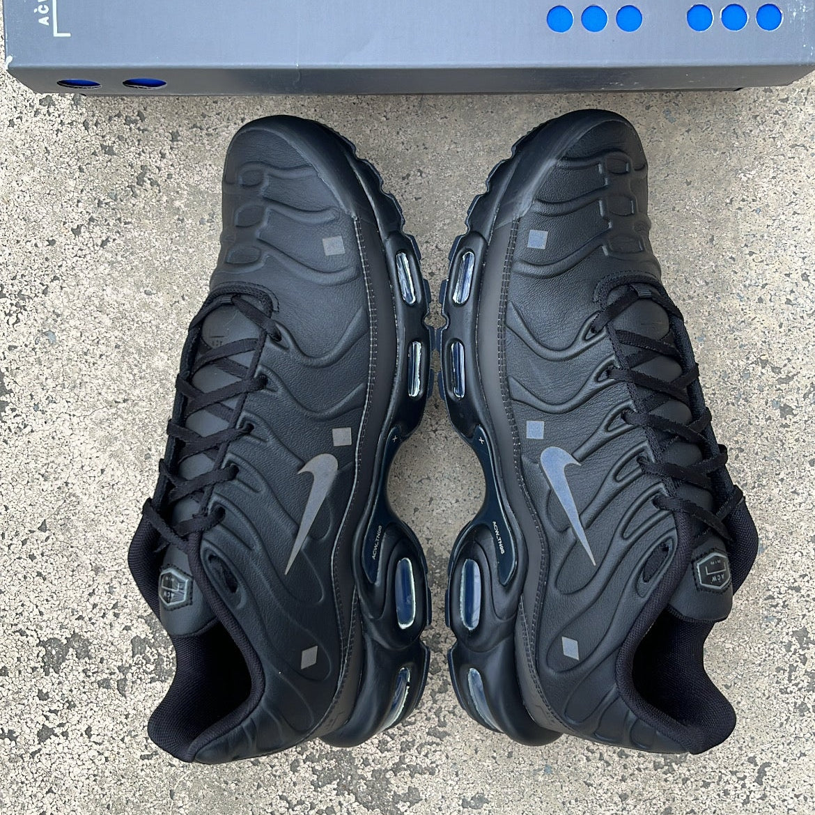 TN A Cold Wall Black - EU46 / US12 / UK11