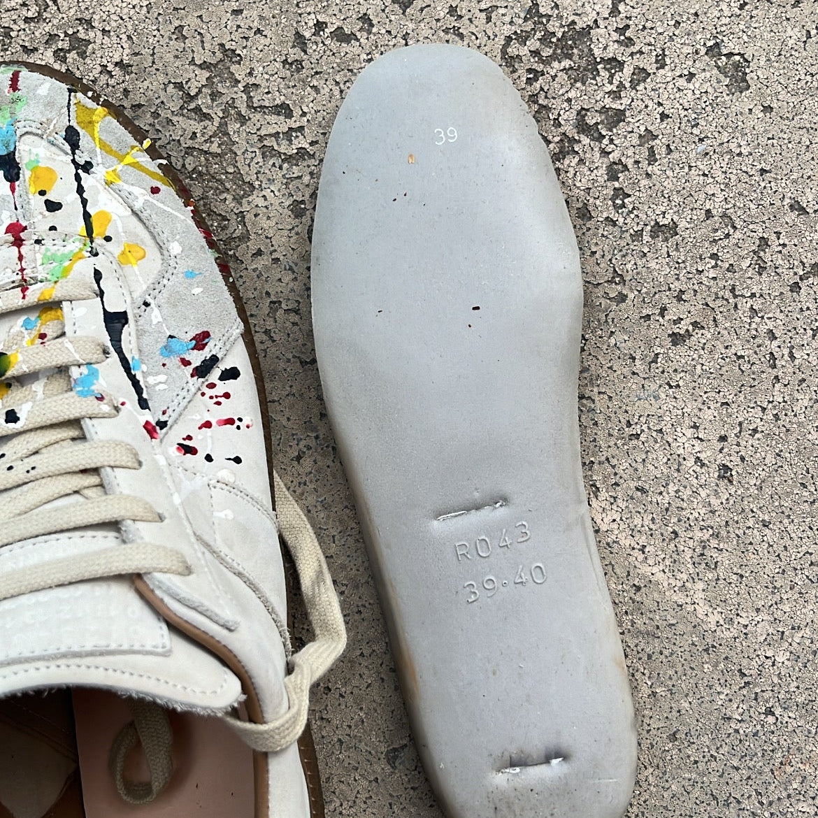 Maison Margiela GAT Paint Splatter White - EU39 / US6 / UK5