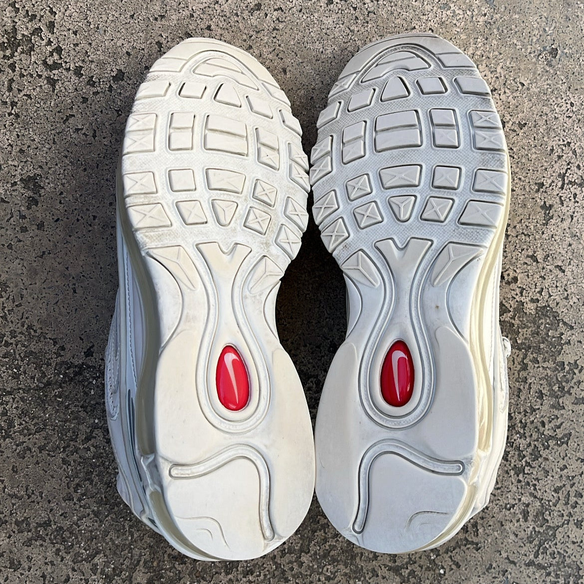Air Max 98TL Supreme White - EU42.5 / US9 / UK8