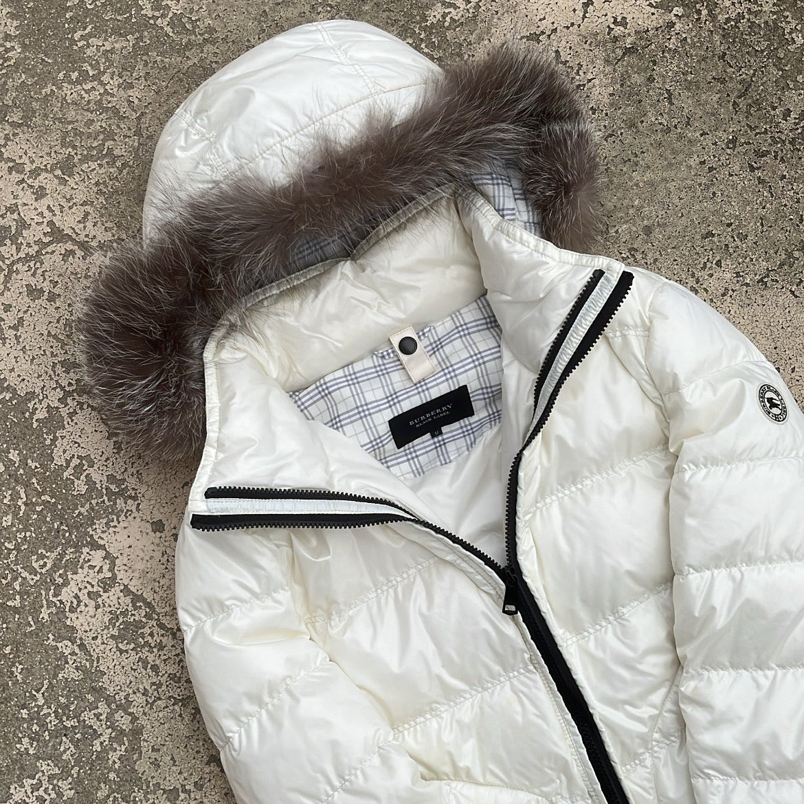 Burberry Black Label Glossy White Jacket - M - Real Silver Fox Fur