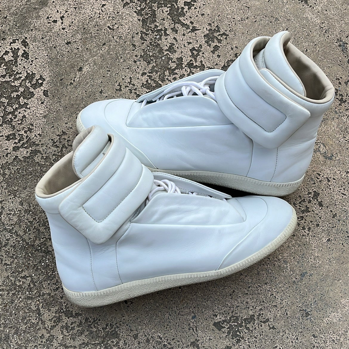 Maison Margiela Future White - EU44 / US10 / UK9