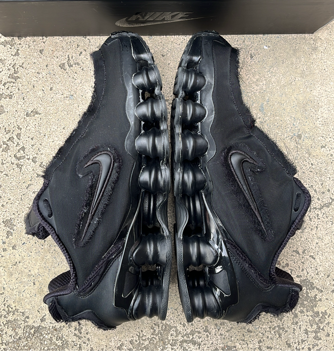 Shox CDG Black - EU42 / US8.5 / UK7.5