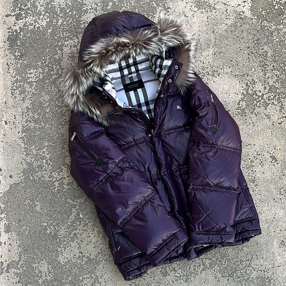 Burberry Black Label Glossy Purple Jacket - L - Real Silver Fox Burberry Black Label Glossy Purple Jacket - L - Real Silver Fox