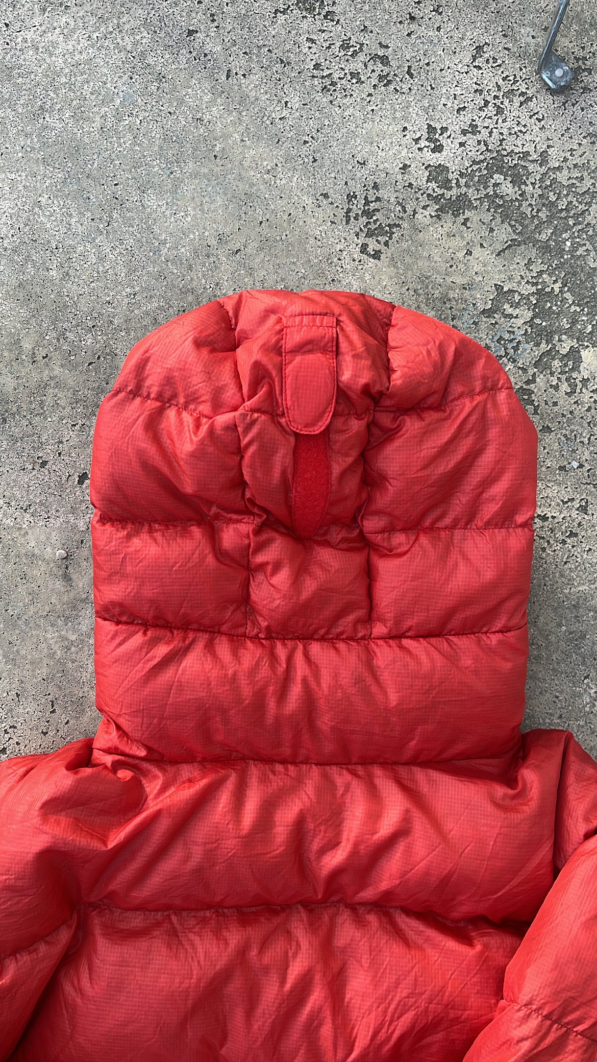 Montbell Alpine Light Down Puffer Red - M