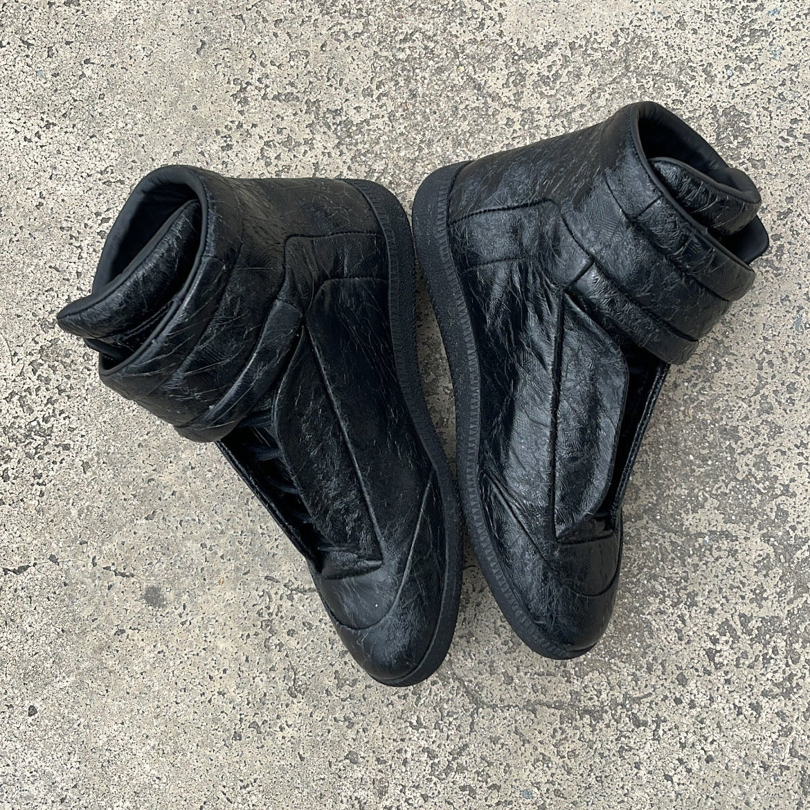 Maison Margiela Blistered Black Leather - EU40 / US7 / UK6