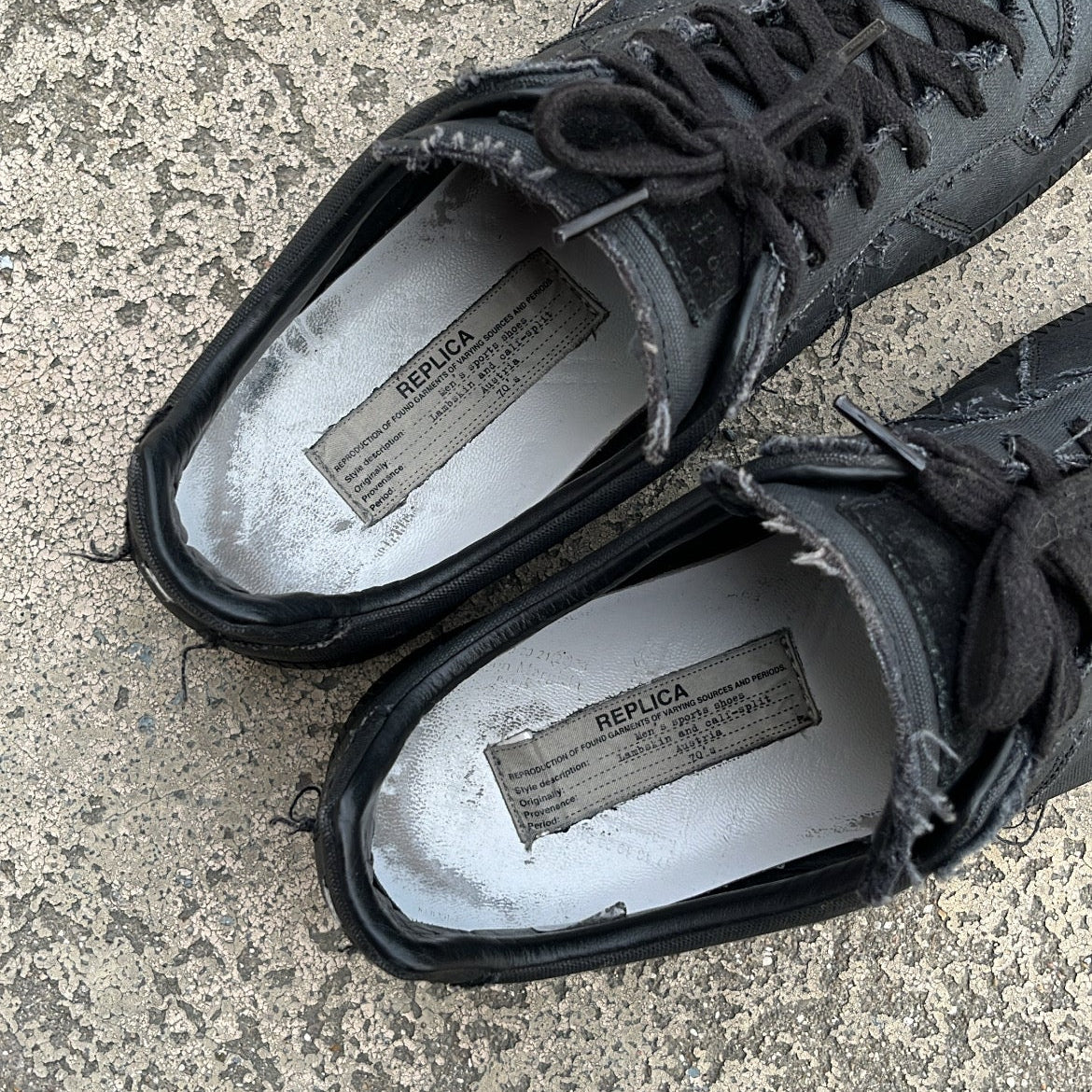 Maison Margiela GAT Distressed Canvas Black - EU45 / US11 / UK10