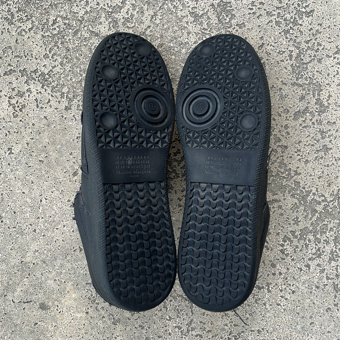 Maison Margiela GAT Distressed Canvas Black - EU45 / US11 / UK10