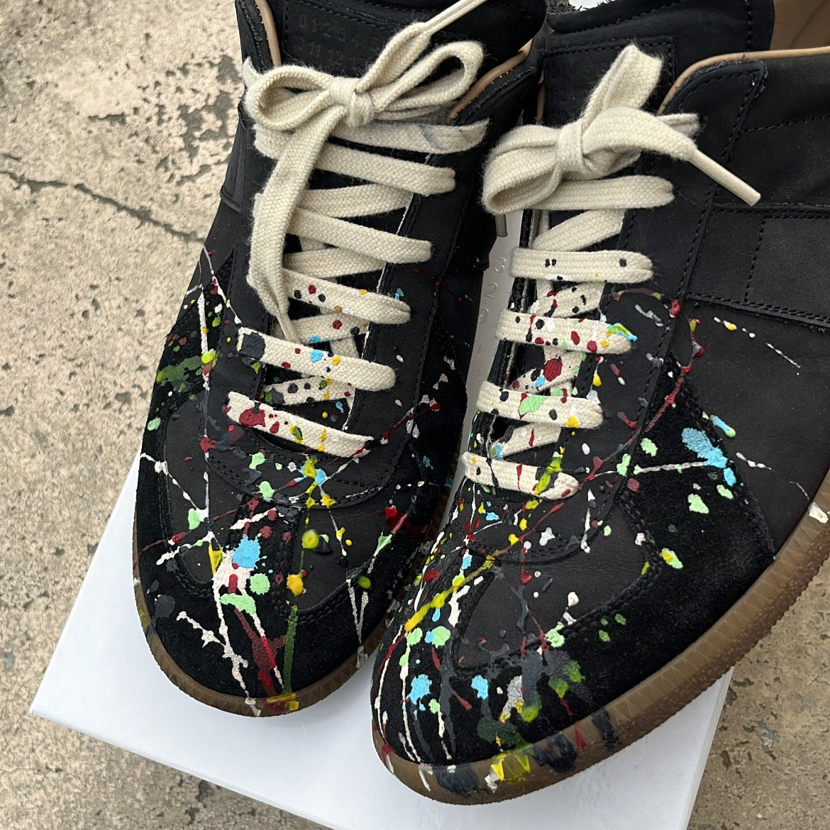 Maison Margiela GAT Paint Splatter Black - EU42.5 / US9 / UK8