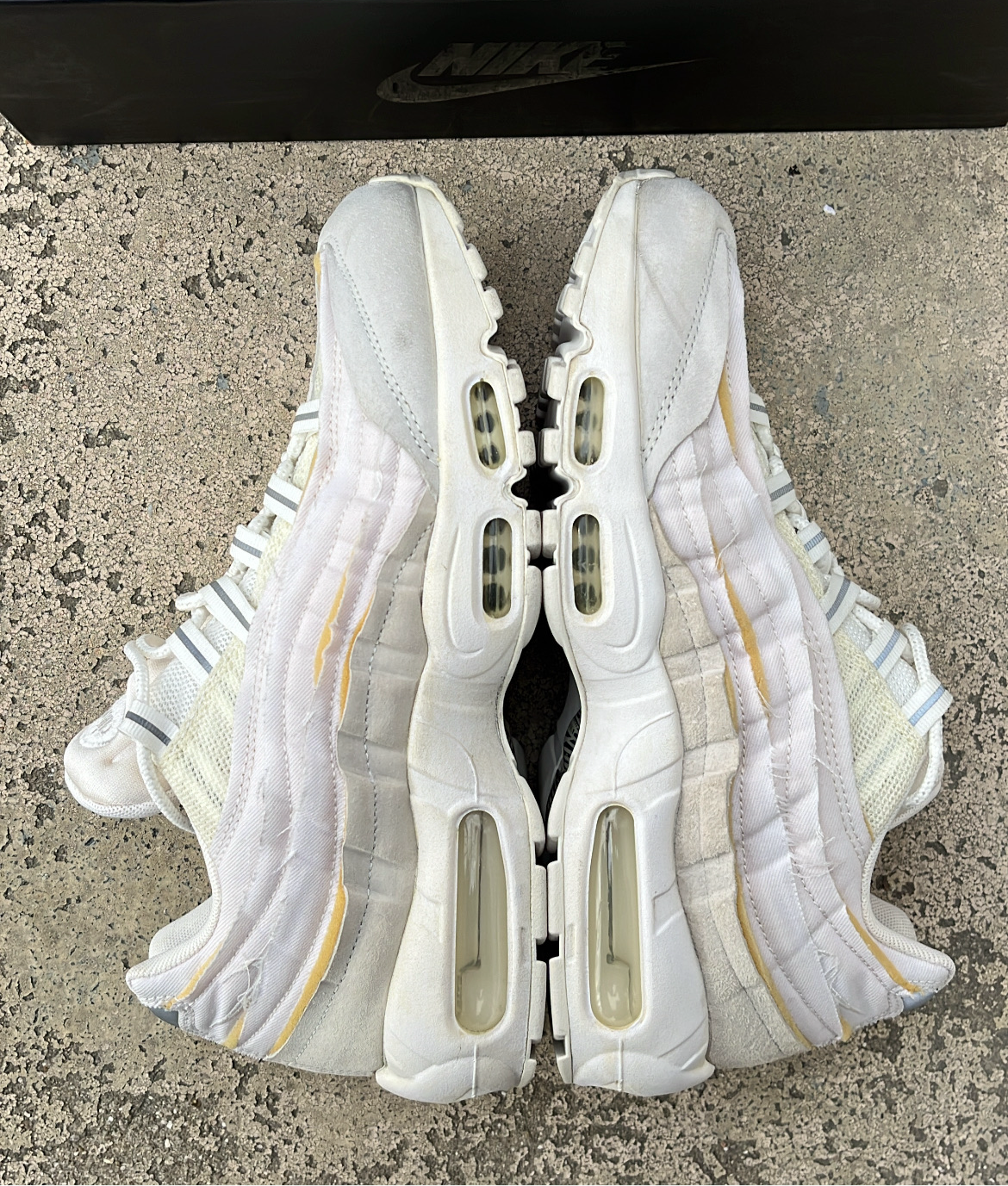 Air Max 95 CDG White - EU42.5 / US9 / UK8