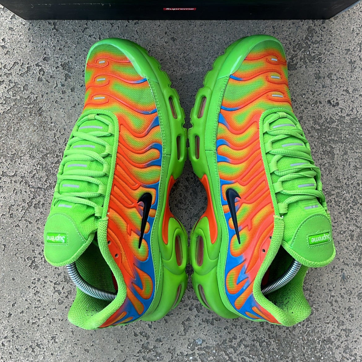 Tn Supreme Green - EU43 / US9.5 / UK8.5