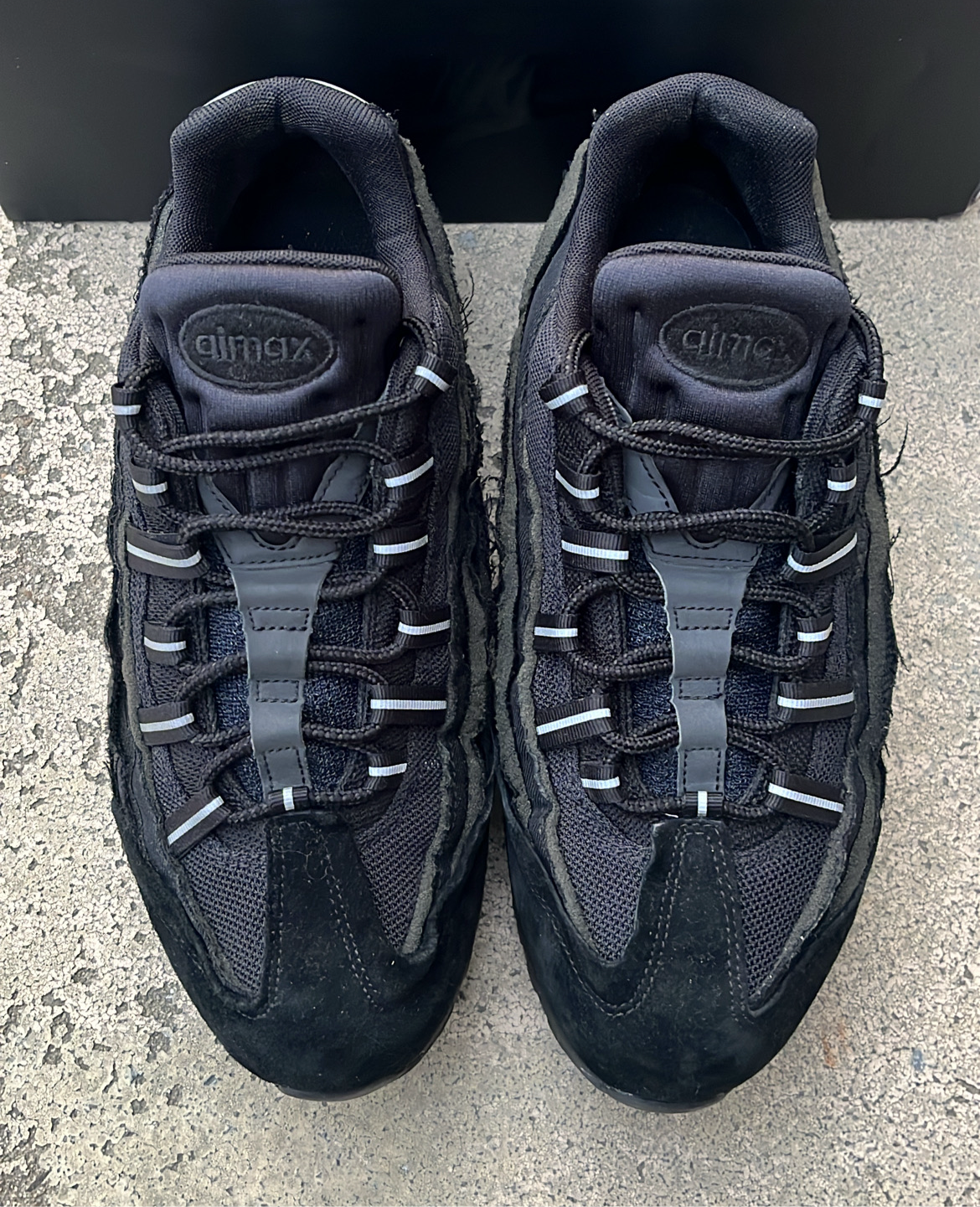 Air Max 95 CDG Black - EU42.5 / US9 / UK8