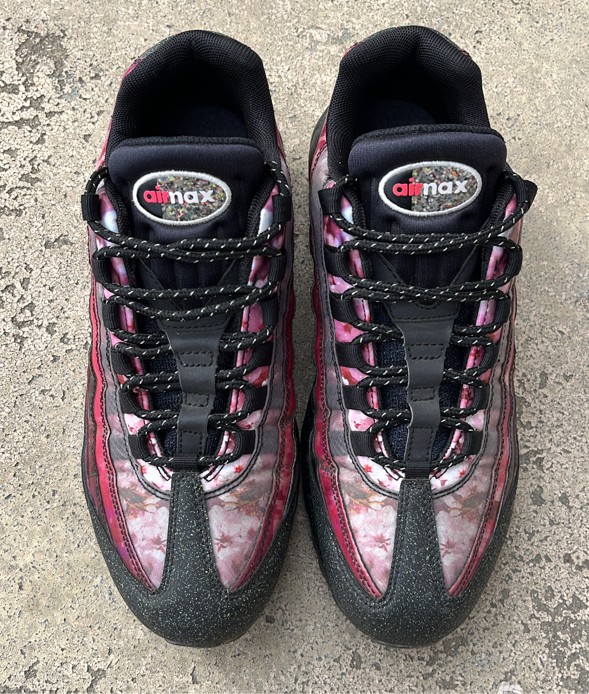 Air Max 95 Cherry Blossom - EU42 / US8.5 / UK7.5