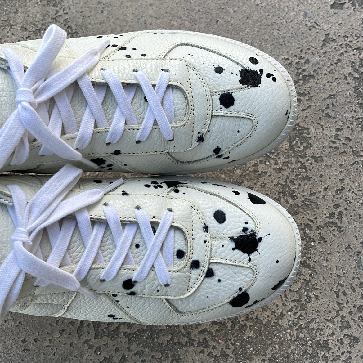 Maison Margiela GAT Paint Splatter Black & White - EU43 / US9.5 / UK8.5