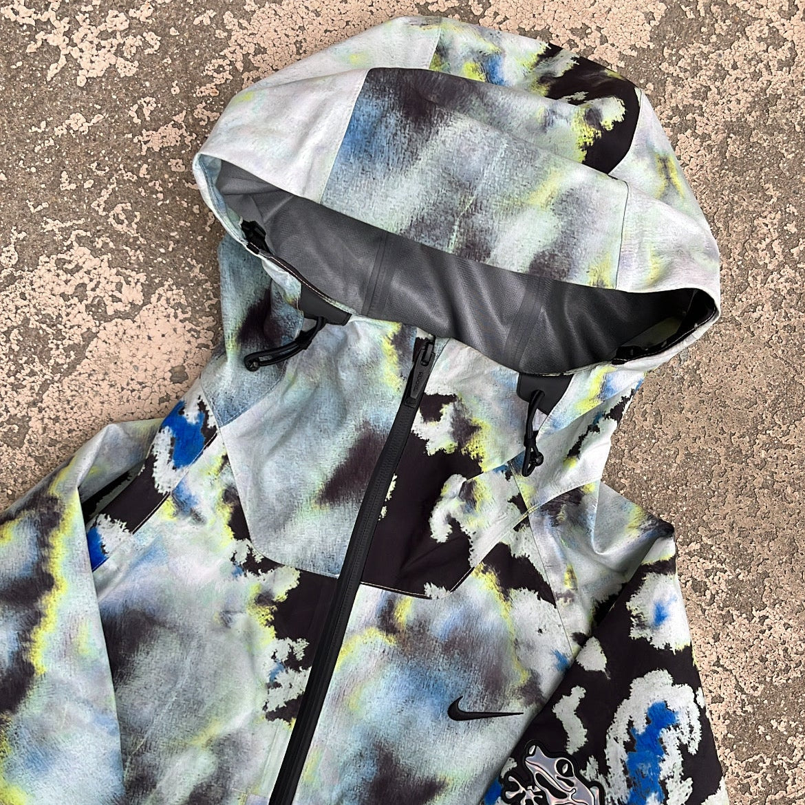Nike x Nocta Opal Gore-Tex Jacket White - M