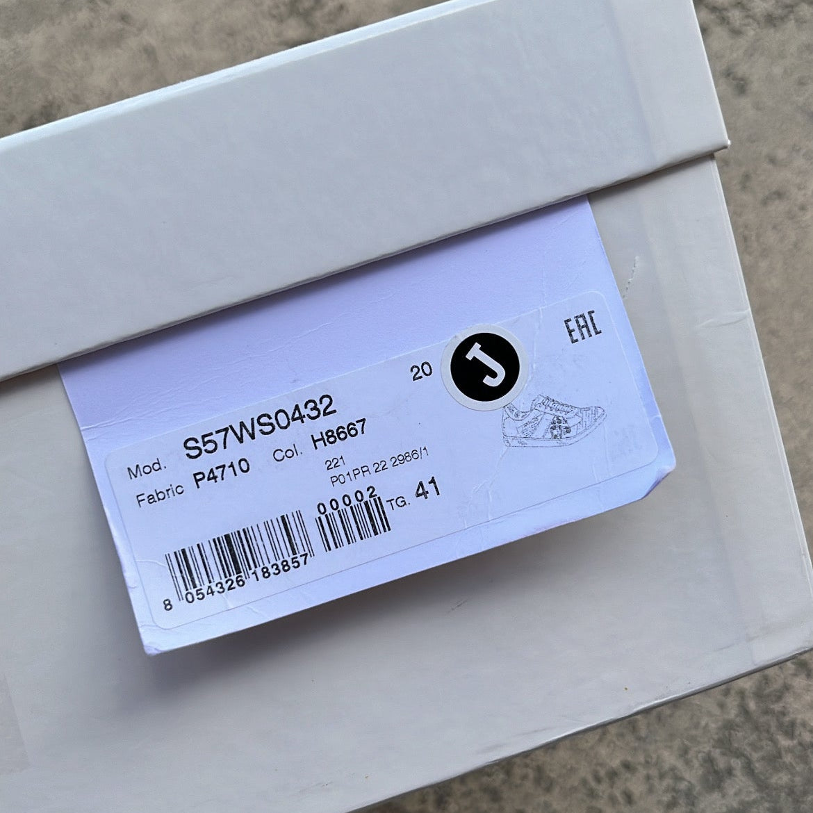 Maison Margiela GAT Newspaper - EU41 / US8 / UK7