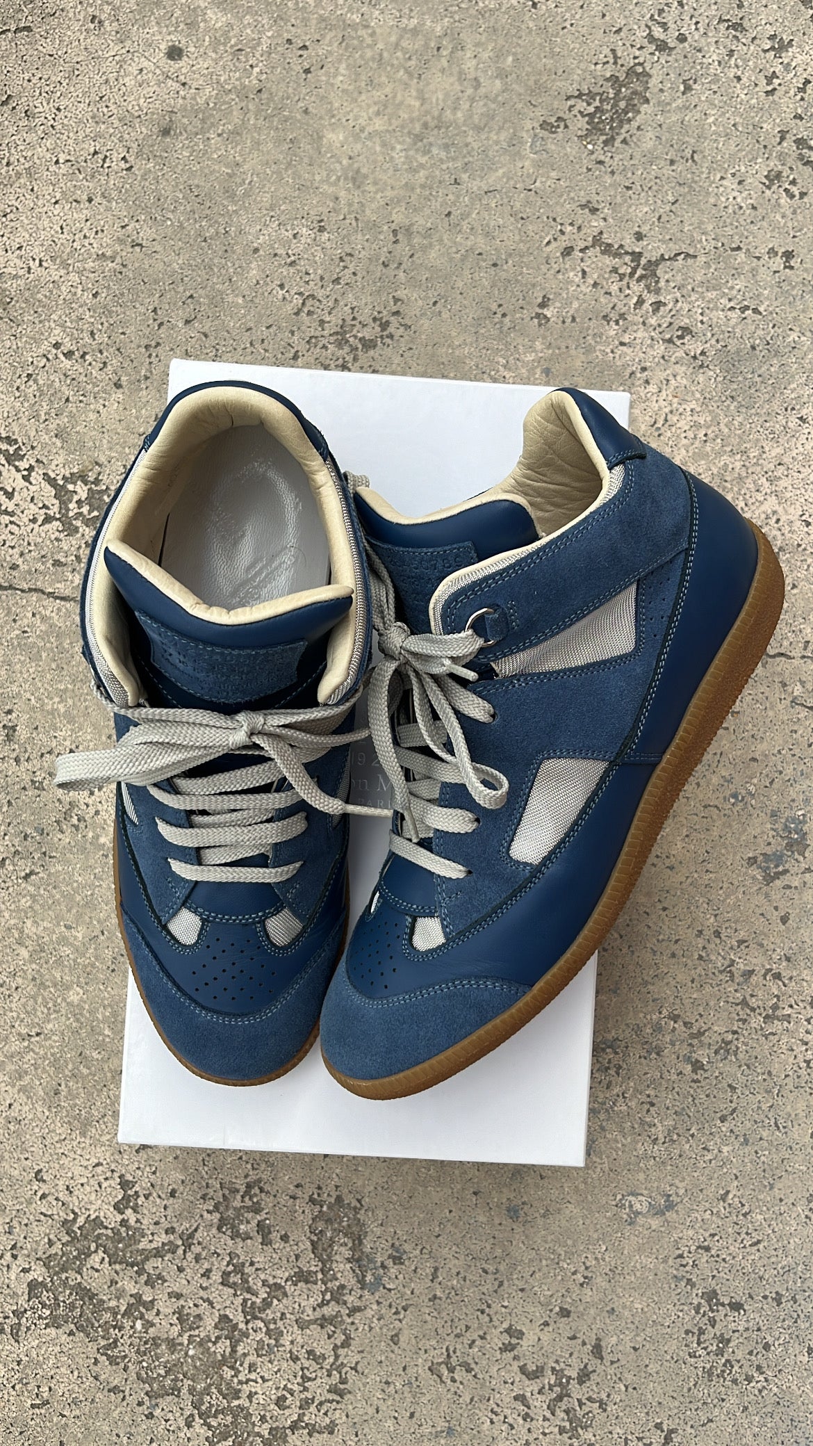 Maison Margiela GAT Mid-Top Blue - EU41 / US8 / UK7