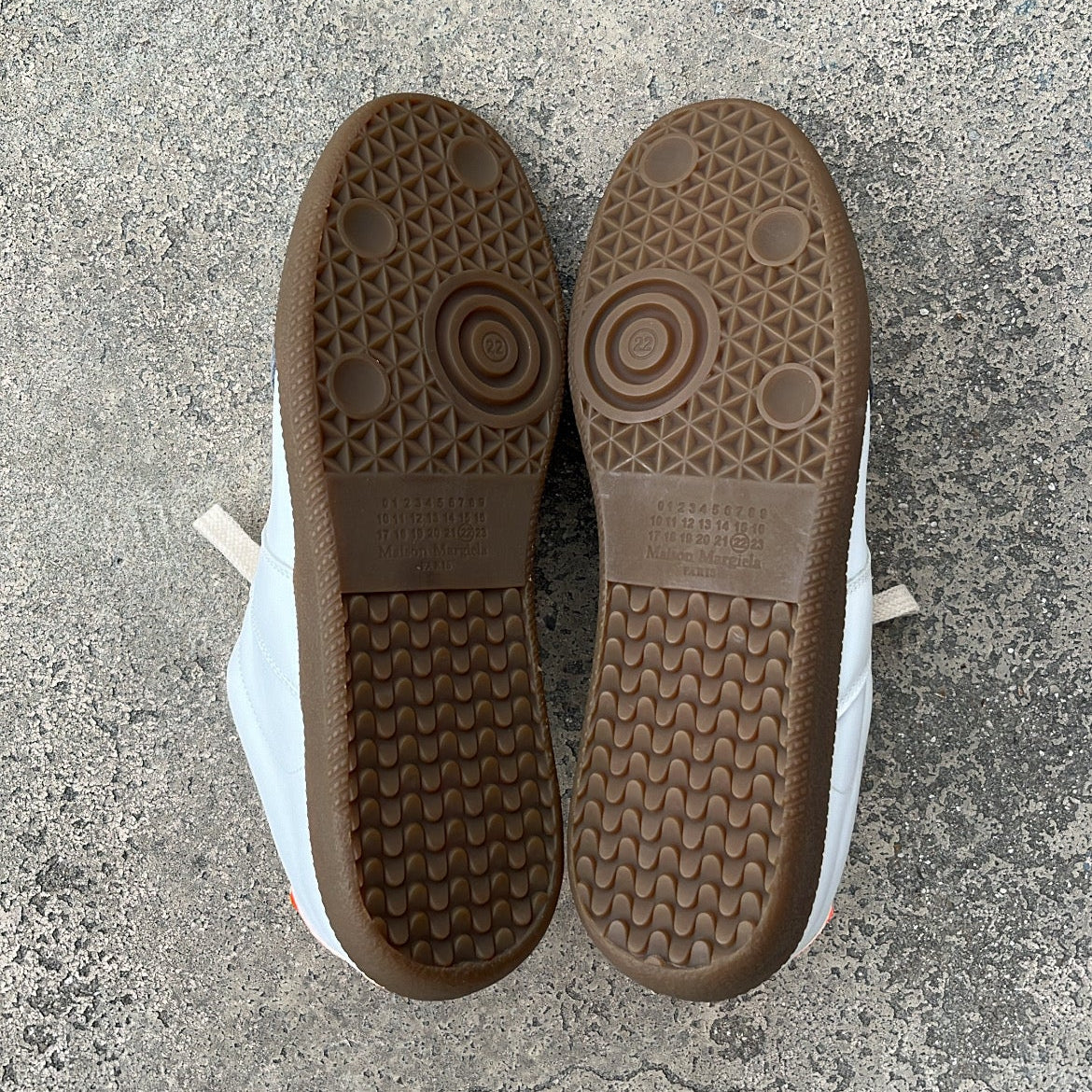 Maison Margiela GAT White Orange - EU42.5 / US9 / UK8