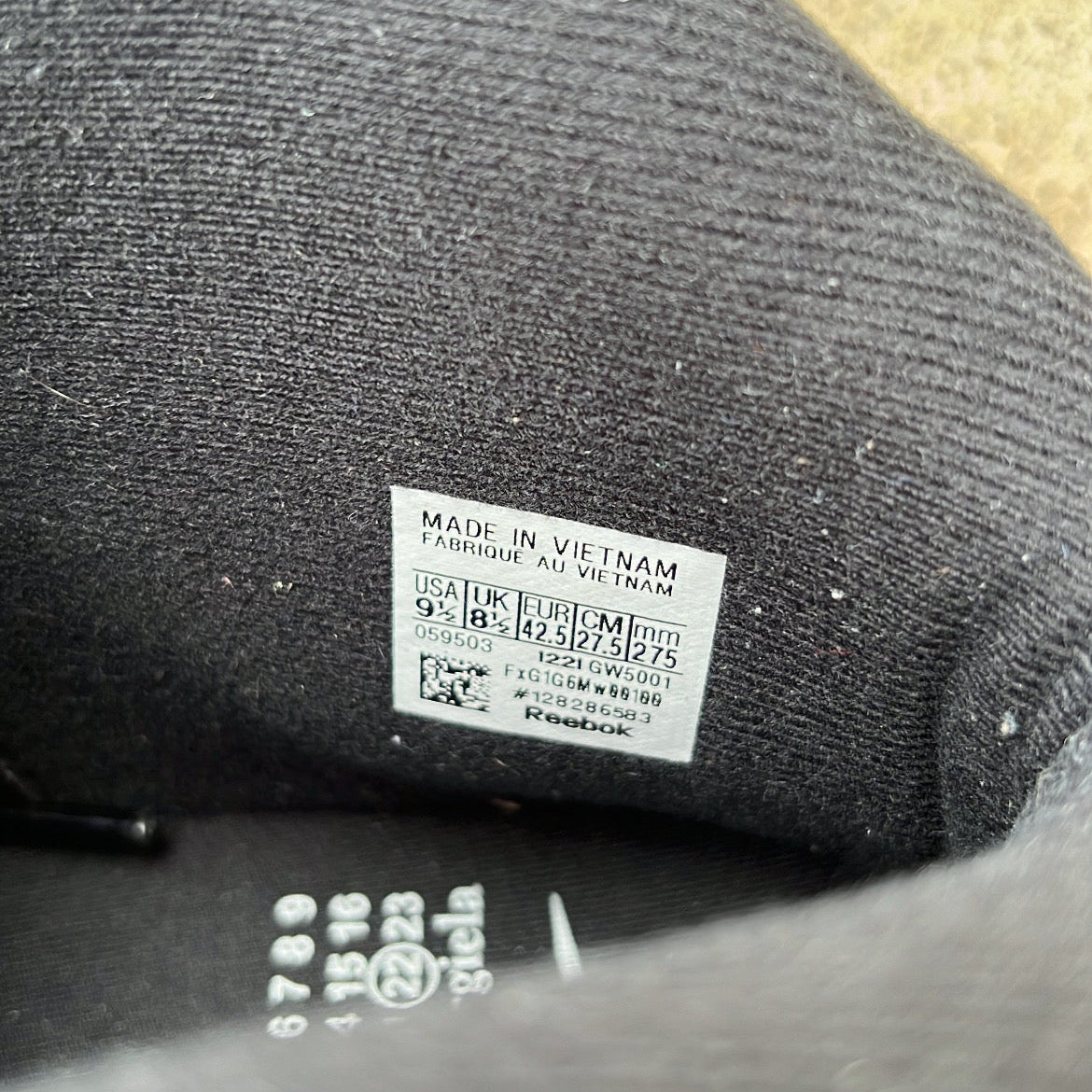 Reebok Maison Margiela Black - EU43 / US9.5 / UK8.5
