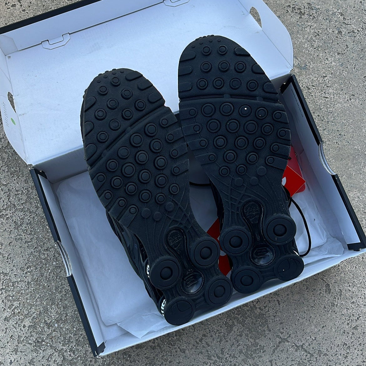 Shox Supreme Black - EU43 / US9.5 / UK8.5