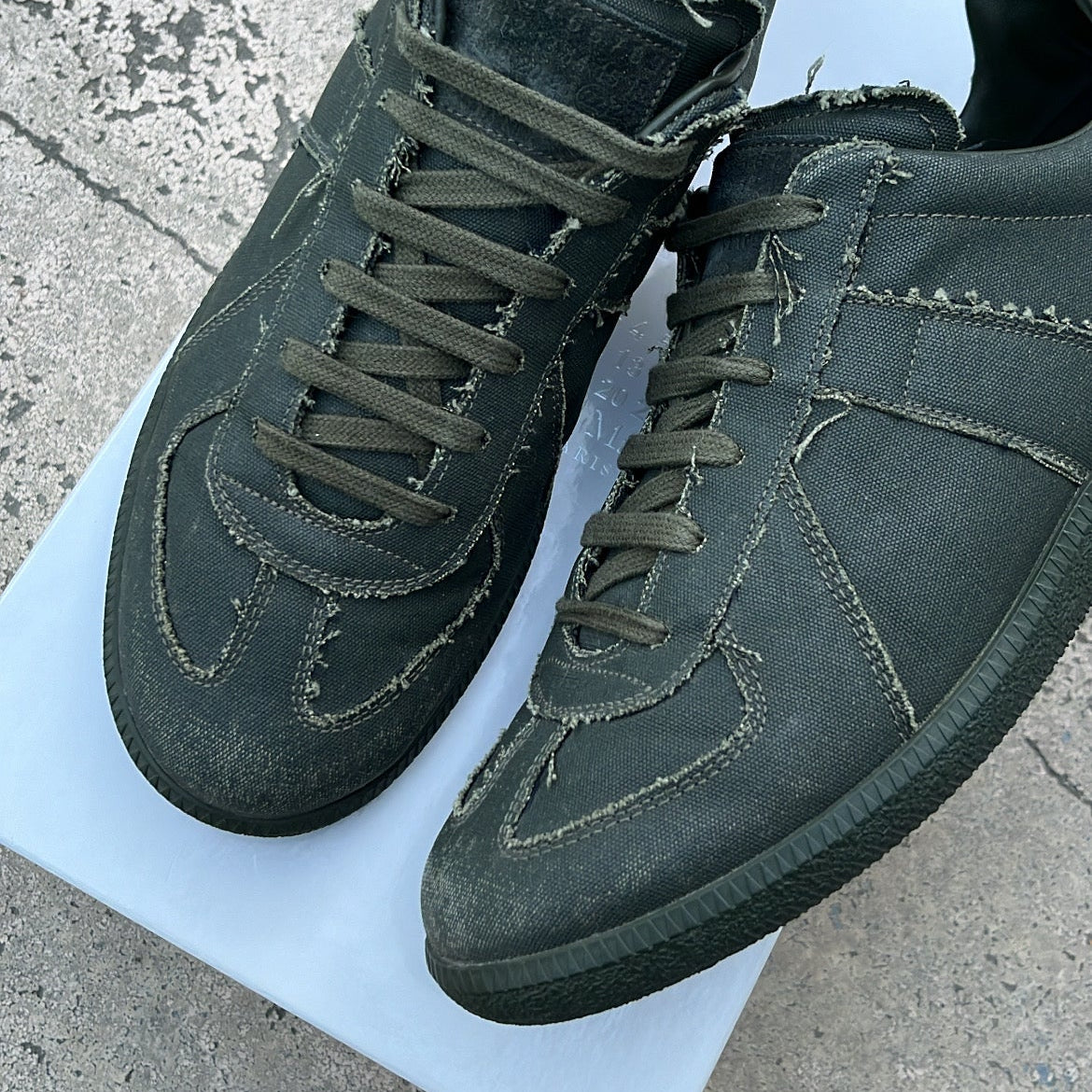 Maison Margiela GAT Distressed Canvas Green - EU42 / US8.5 / UK7.5
