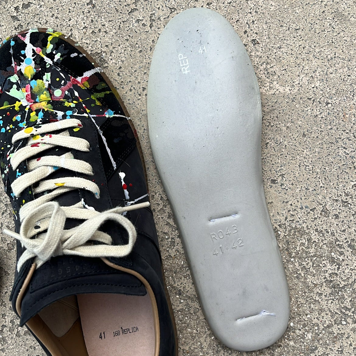 Maison Margiela GAT Paint Splatter Black - EU41 / US8 / UK7