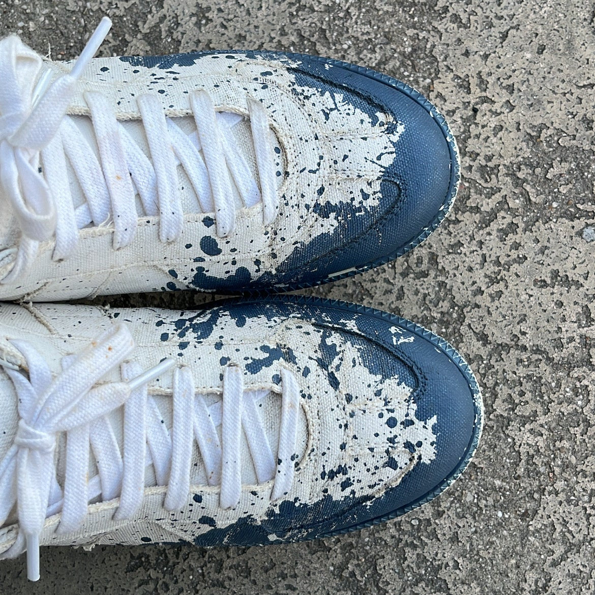 Maison Margiela GAT Paint Splatter Oil Blue - EU42 / US8.5 / UK7.5