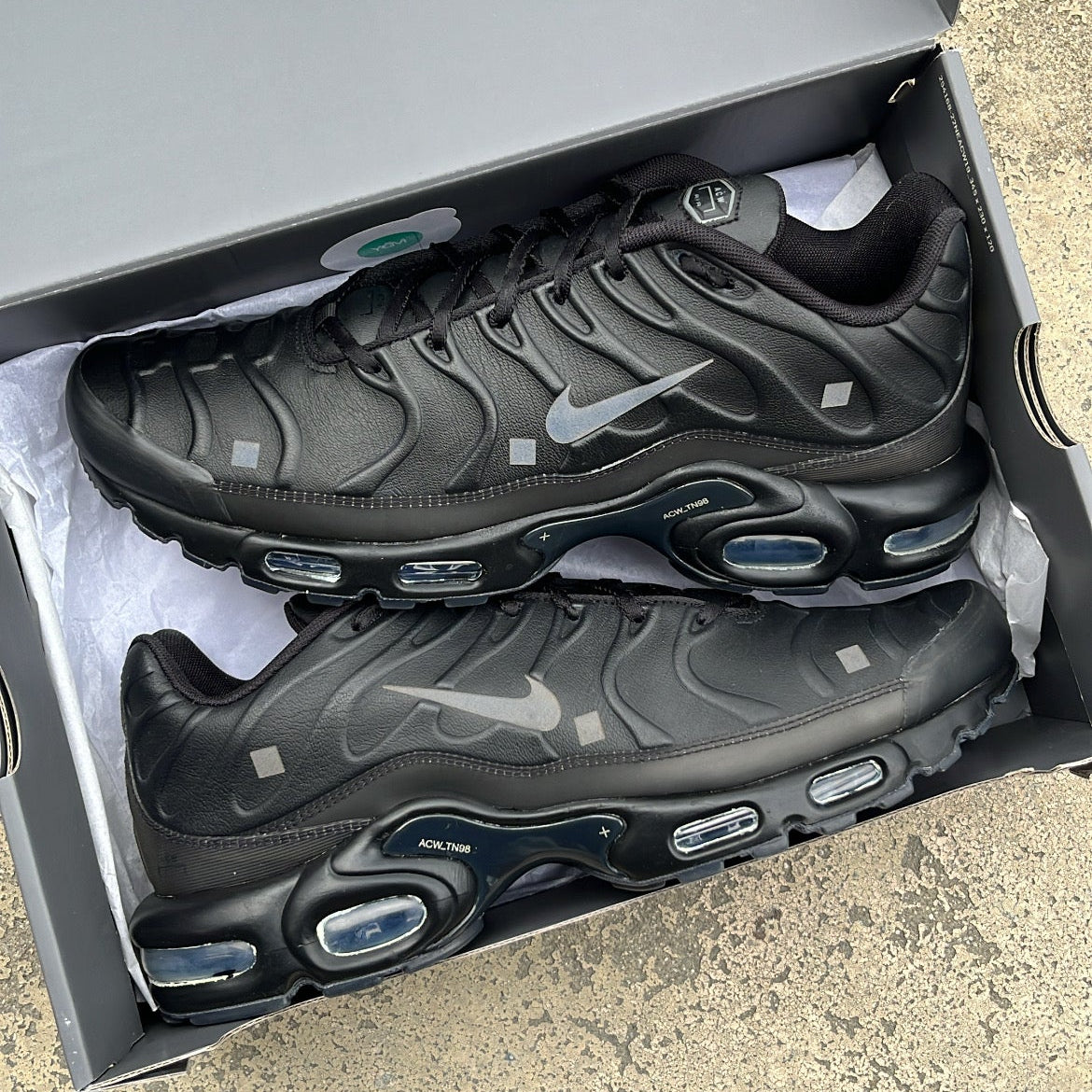 TN A Cold Wall Black - EU40.5 / US7.5 / UK6.5