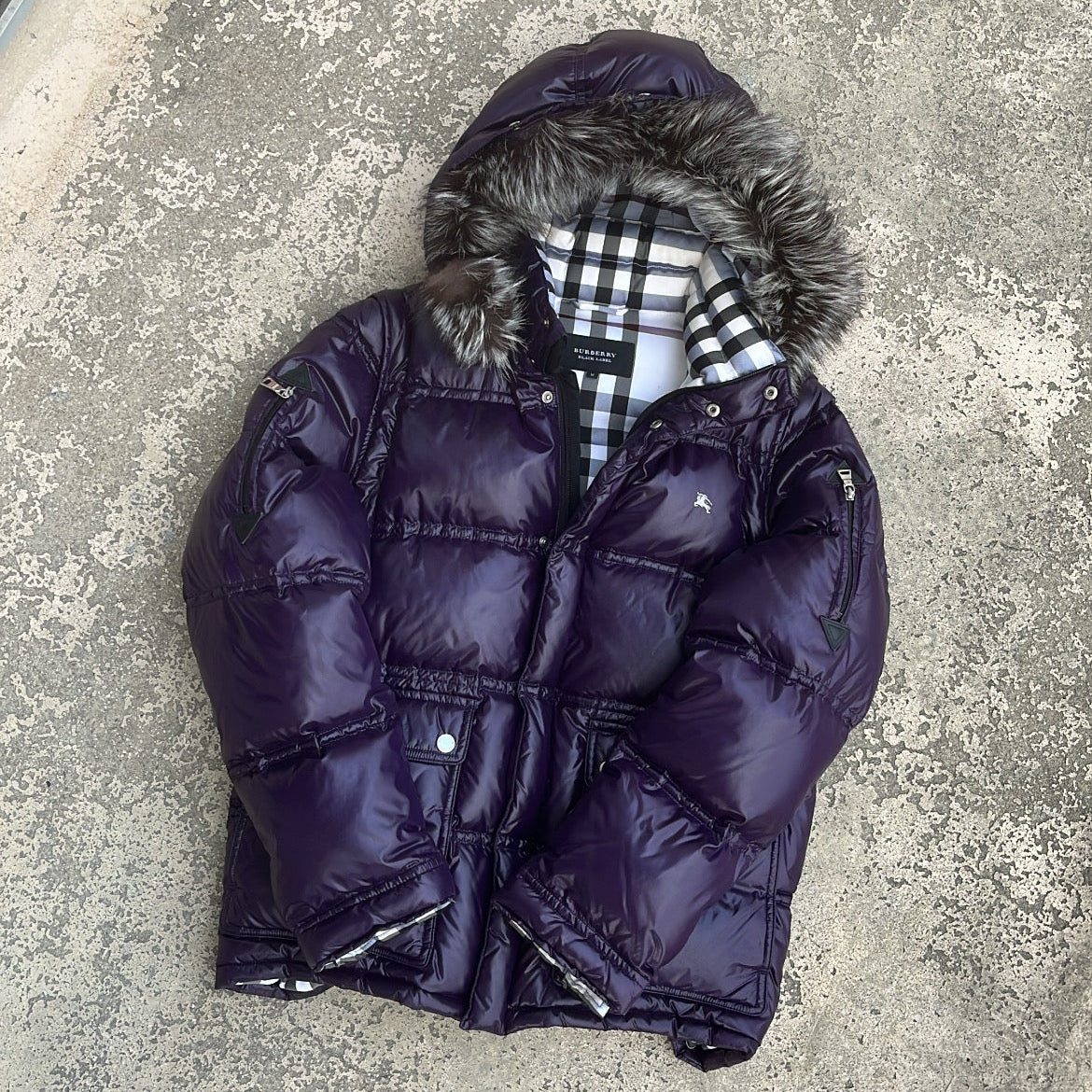 BURBERRY BLACK LABEL ファー付 ジャケット M Burberry Black Label Glossy Black Jacket - M - Real Silver Fox Fur