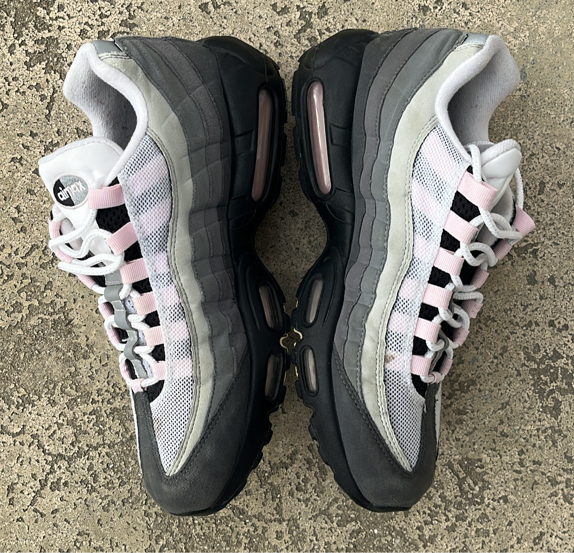 Air Max 95 Gunsmoke - EU42.5 / US9 / UK8